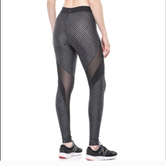 Koral Frame High Rise Leggings In Shadowblack - Picture 2 of 8
